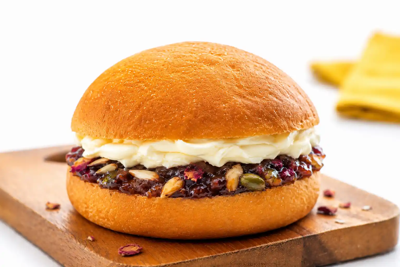 Gulkand Bun